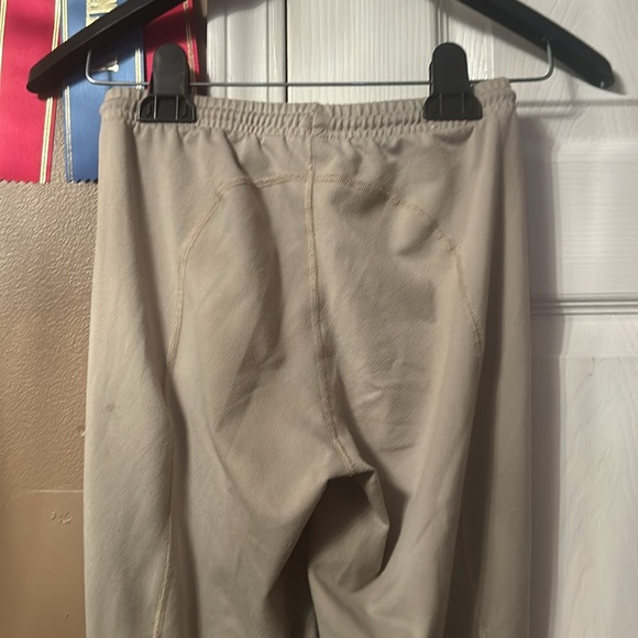 Kerrits Tan riding tights pants - Picture 3 of 4